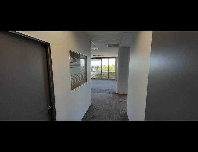 812M² OFFICE TO LET IN UMHLANGA CENTRAL